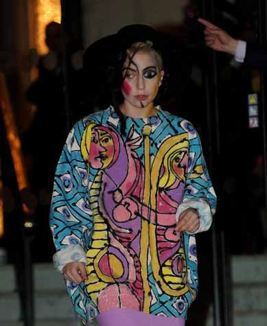 Lady Gaga inspired by Picasso 2013